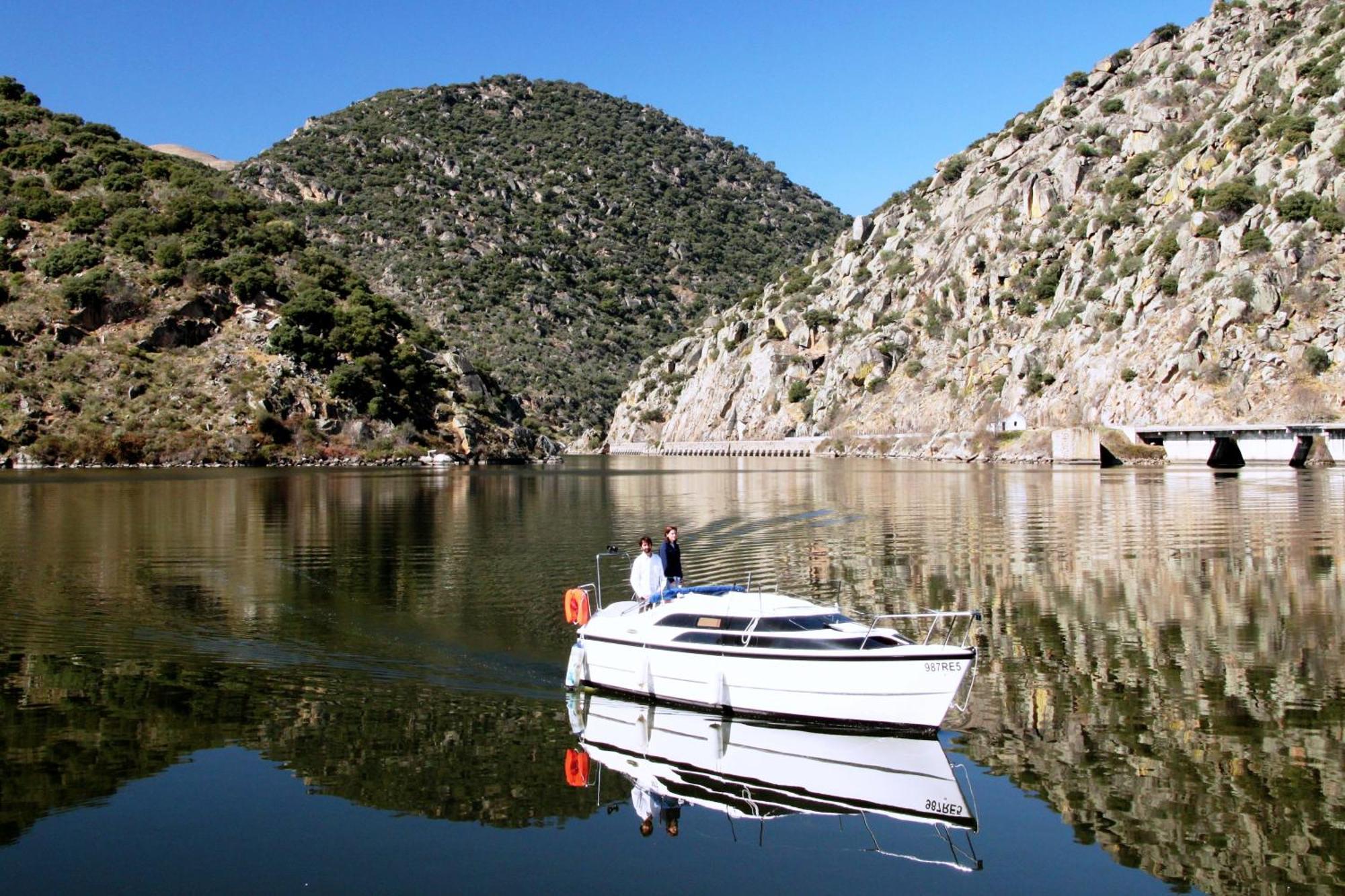 Douro Yacht Charter & Bungalows São João da Pesqueira Szoba fotó