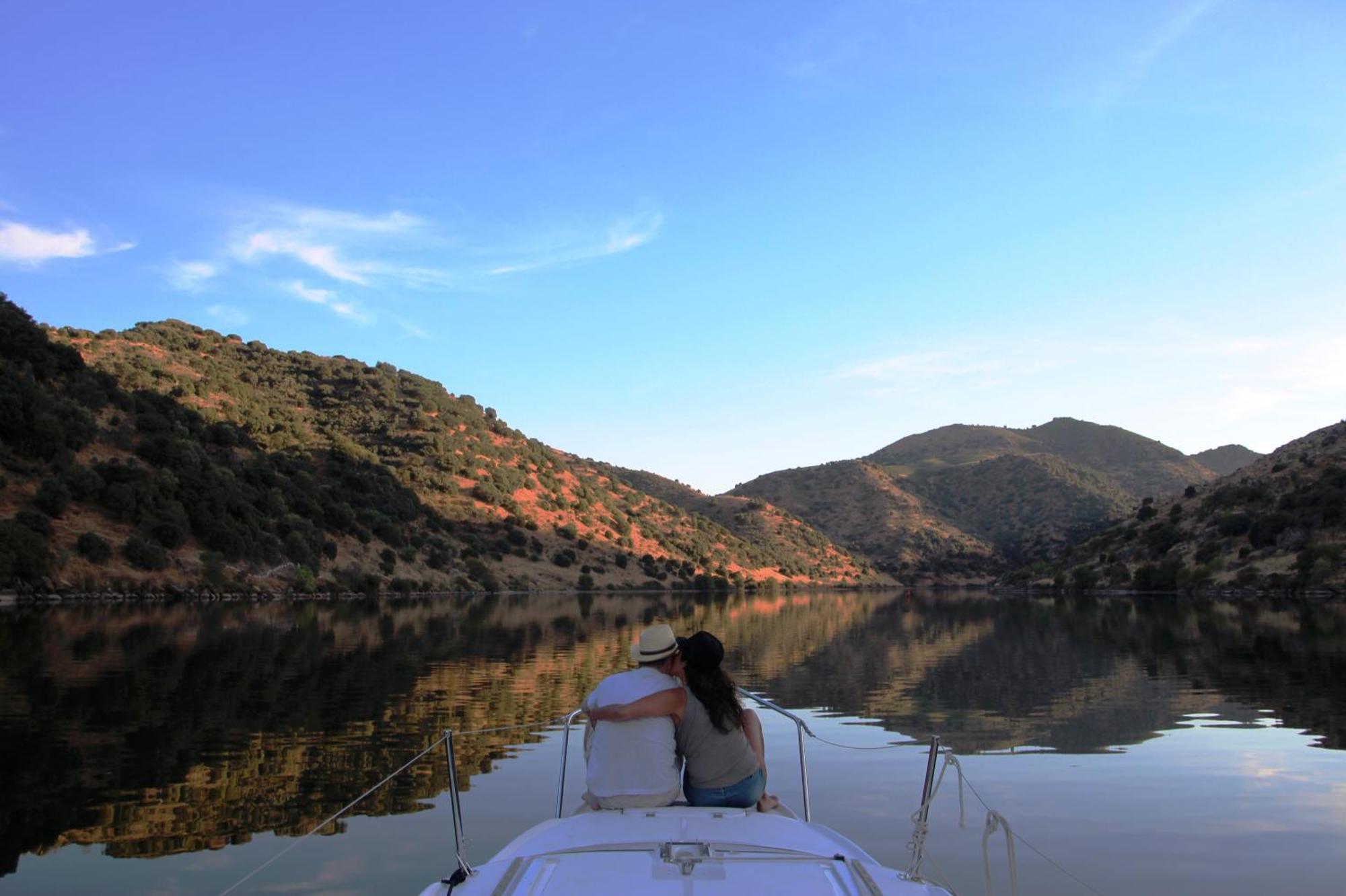 Douro Yacht Charter & Bungalows São João da Pesqueira Szoba fotó