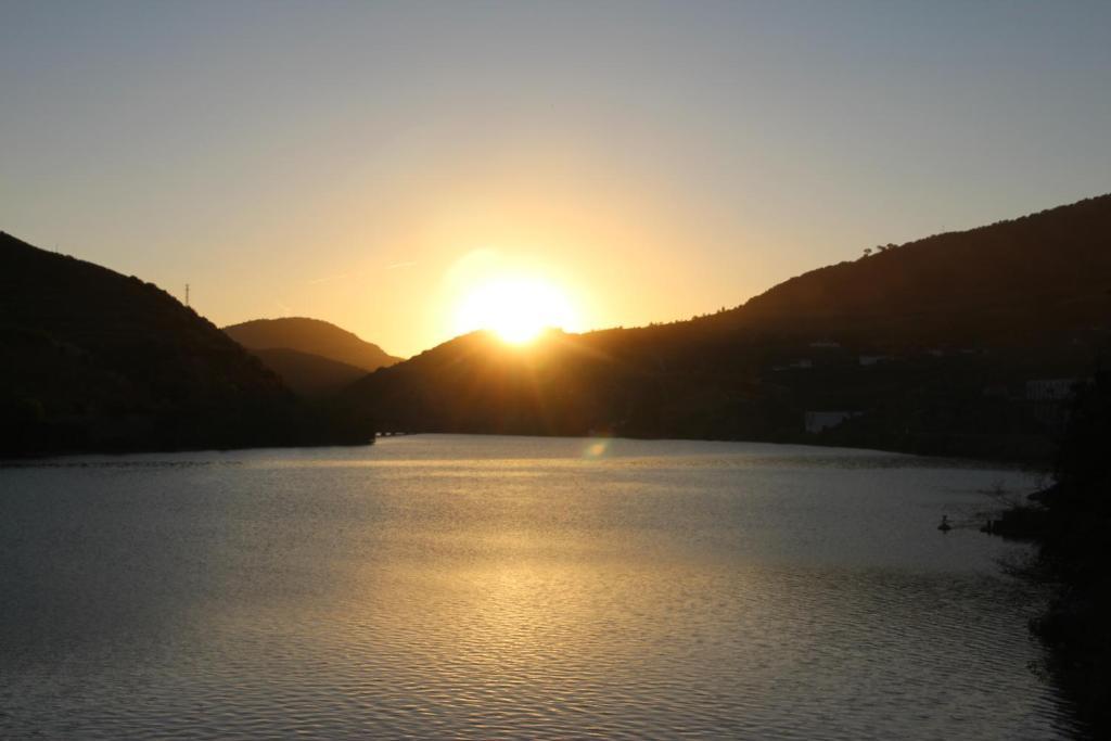 Douro Yacht Charter & Bungalows São João da Pesqueira Kültér fotó
