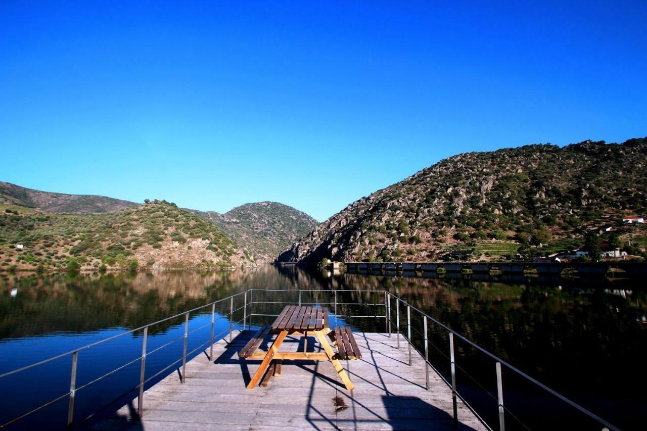 Douro Yacht Charter & Bungalows São João da Pesqueira Kültér fotó