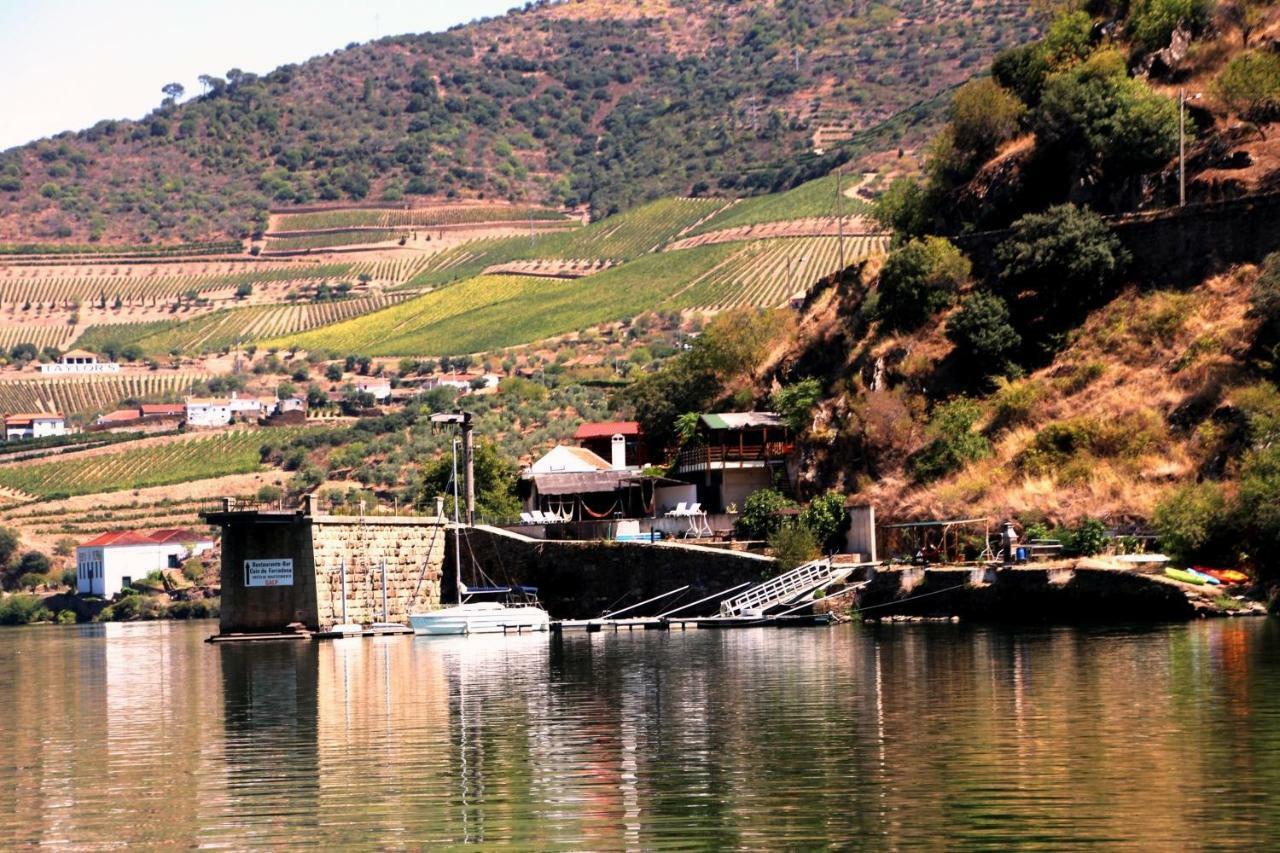Douro Yacht Charter & Bungalows São João da Pesqueira Kültér fotó